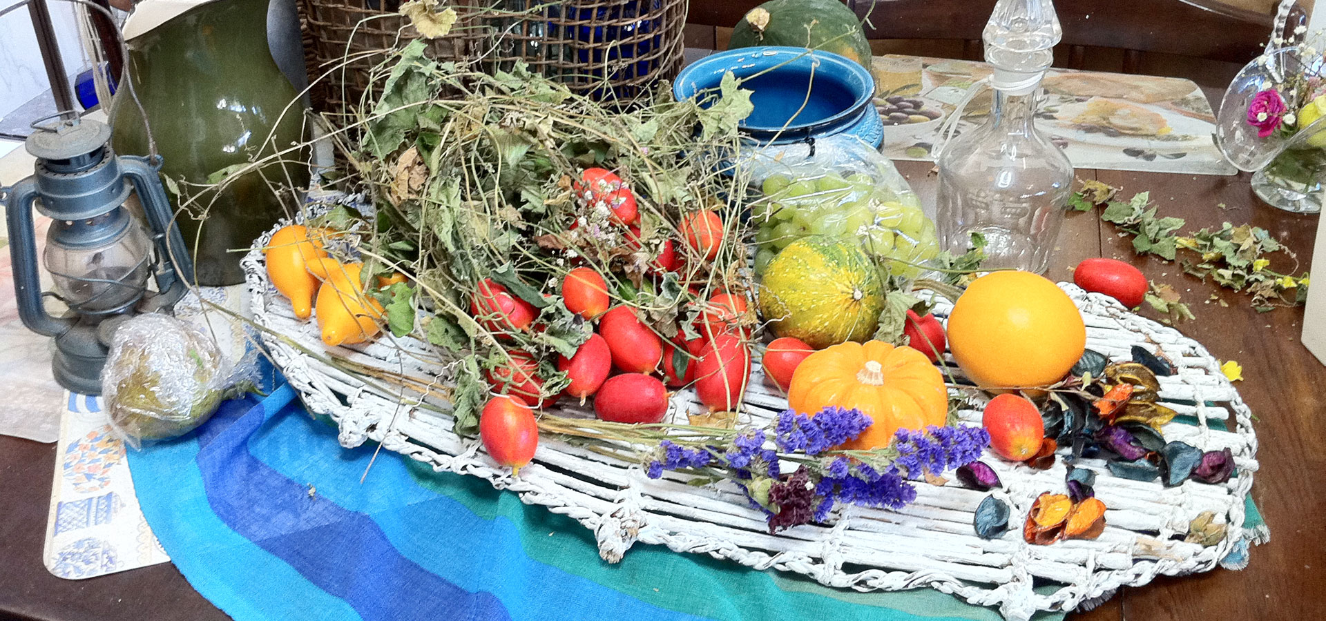 �������